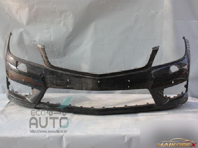 Mercedes-Benz C-Class 2012 — передний бампер A2048807847