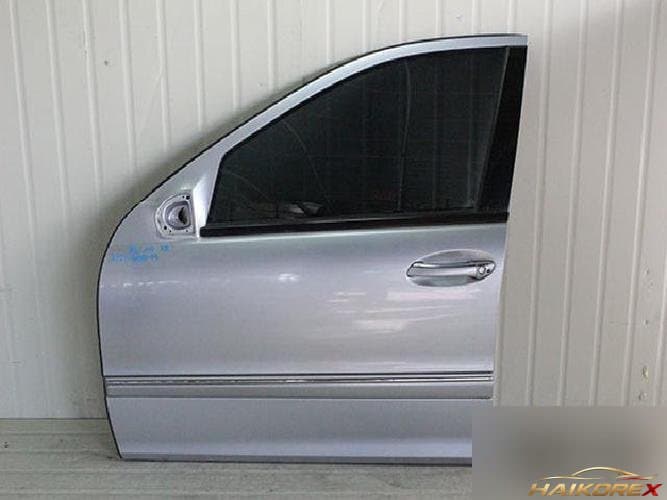 Mercedes-Benz C-Class 2001 — передняя дверь левая
