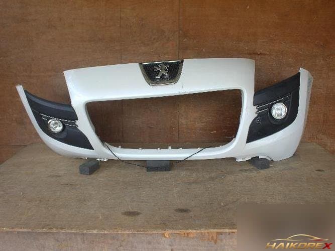 Peugeot 3008 2011 — передний бампер 9684345077