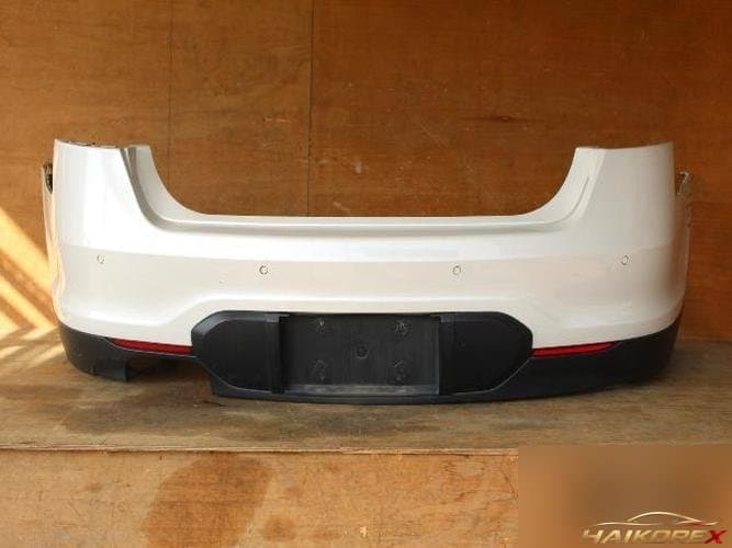 Ford Taurus 2011 — задний бампер AG13-17D781-ADW