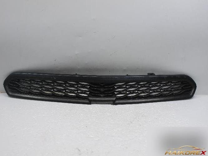 Chevrolet Spark 2014 — решётка радиатора 95078752