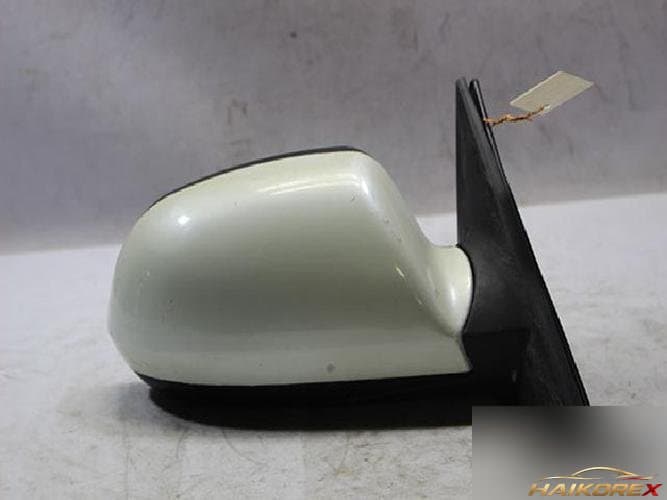 Hyundai Avante 2001 — боковое зеркало правое