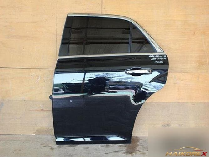 Chrysler 300 2013 — дверь задняя левая