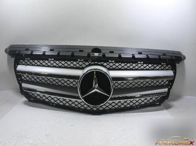 Mercedes-Benz B-Class 2013 — решётка радиатора