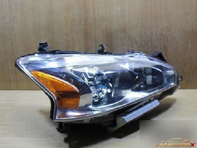 Nissan Altima 2013 — фара правая 1