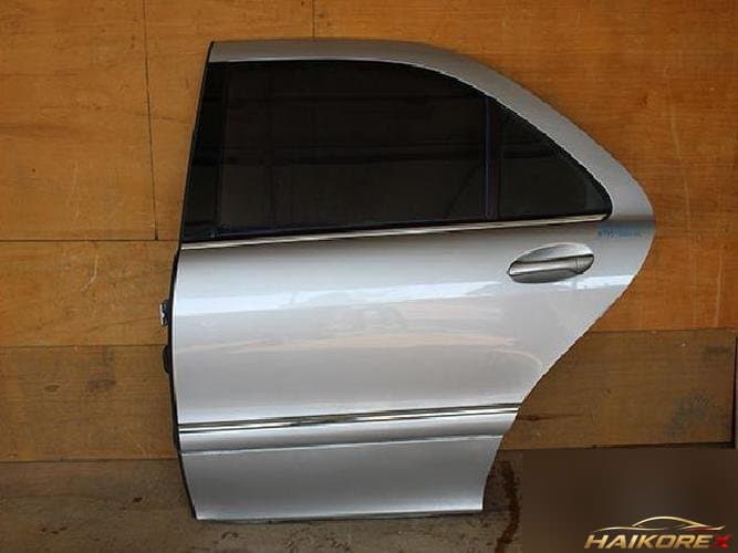 Mercedes-Benz S-Class 2004 — дверь задняя левая