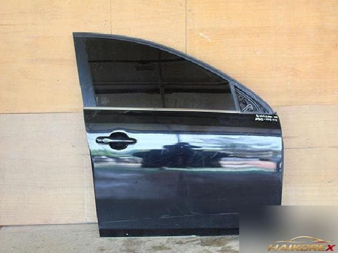 Renault SM5 2012 — дверь передняя правая