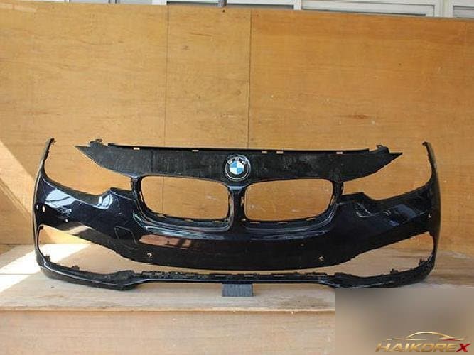 BMW 3 Series 2017 — передний бампер