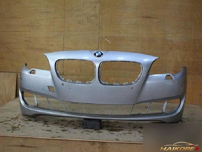 BMW 5 Series 2015 — передний бампер 51117200712