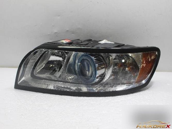 Volvo S40 2008 — фара левая