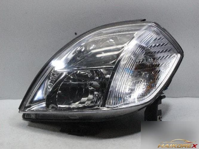 Renault SM5 2005 — фара левая 53501520