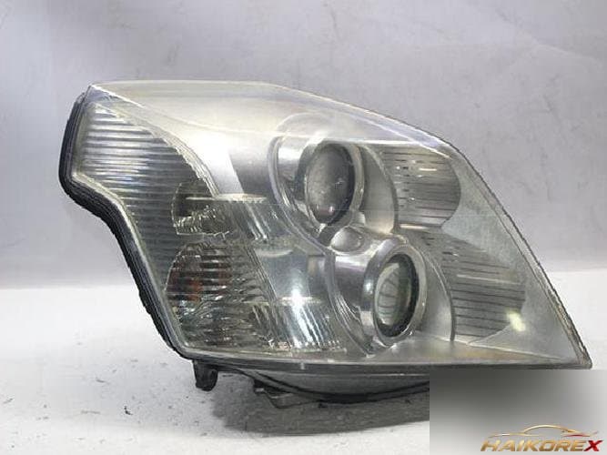 Cadillac Escalade 2008 — фара правая