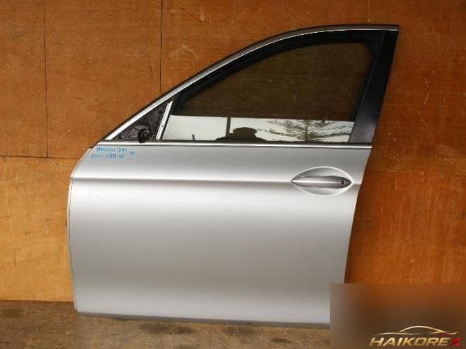 BMW 5 Series 2012 — дверь передняя левая