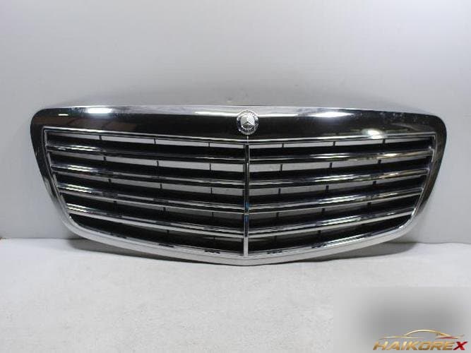 Mercedes-Benz S-Class 2008 — решетка радиатора 221 880 00 83