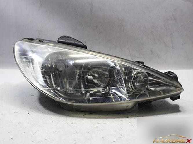 Peugeot 206 2006 — фара передняя правая