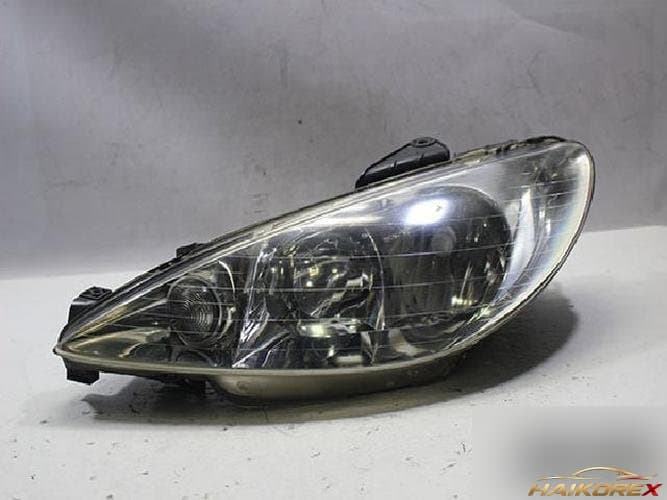 Peugeot 206 2006 — фара левая 1