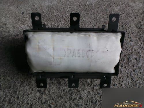 Подушка безопасности пассажира 845302H010