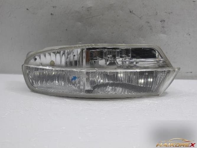 Lexus LS 2002 — противотуманная фара правая