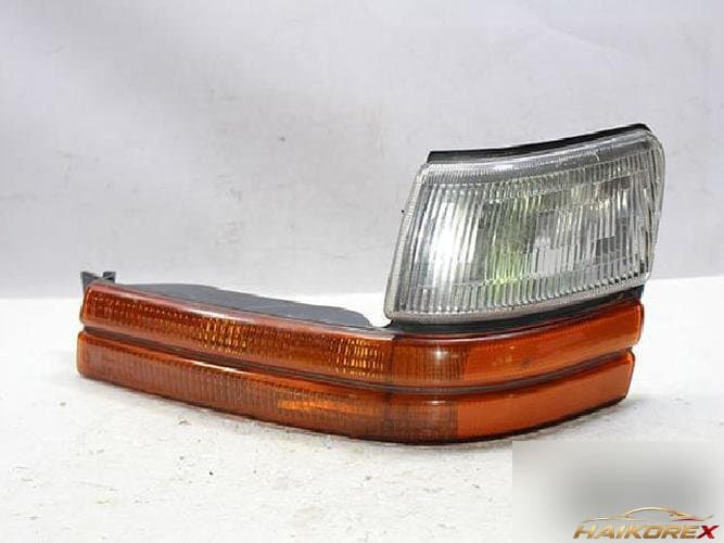 Chrysler Grand Voyager 1992 — повторитель поворота левый 4399713