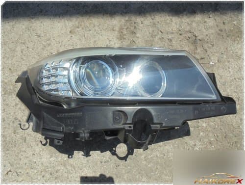 Фара передняя правая HID 11P