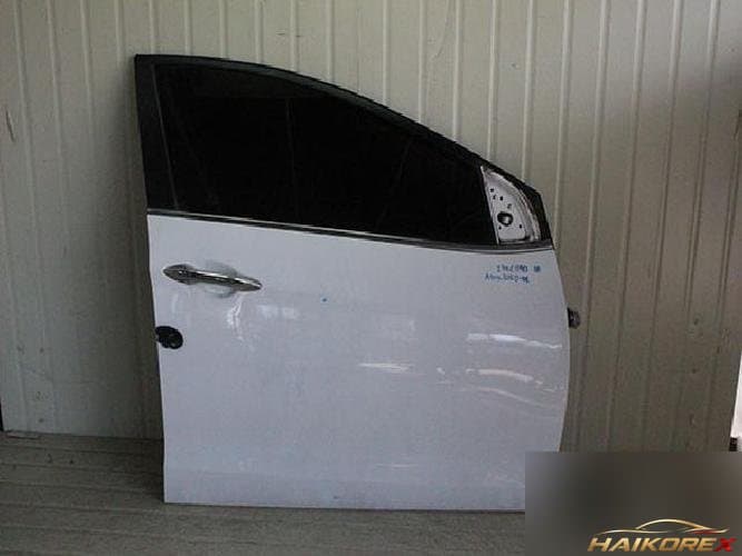 Hyundai i30 2012 — передняя дверь правая