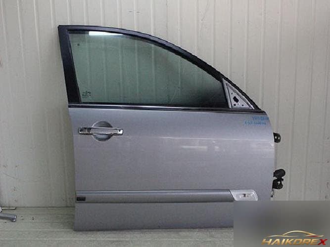 Renault SM5 2009 — дверь передняя правая