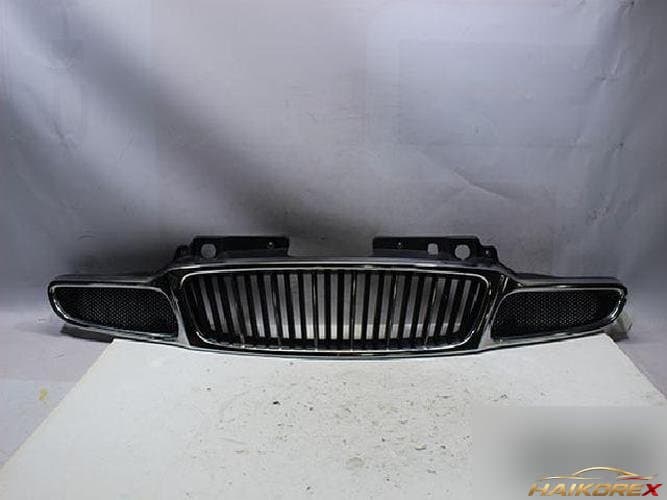 Daewoo Lanos 2000 — решётка радиатора