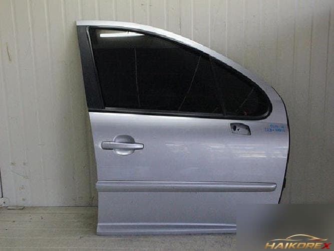 Peugeot 207 2008 — передняя дверь правая