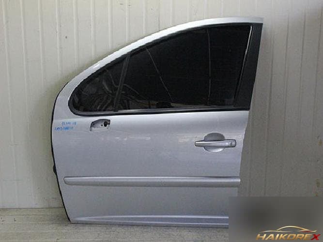 Peugeot 207 2008 — передняя дверь левая