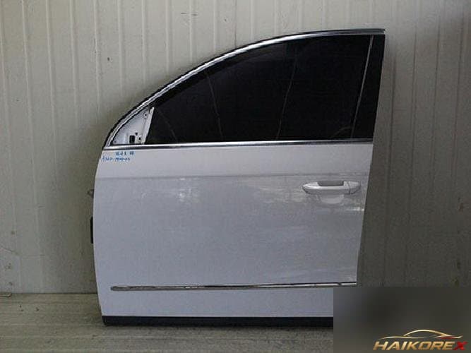 Volkswagen Passat 2007 — передняя левая дверь 4