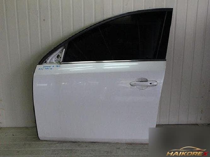 Renault SM5 2009 — передняя дверь левая