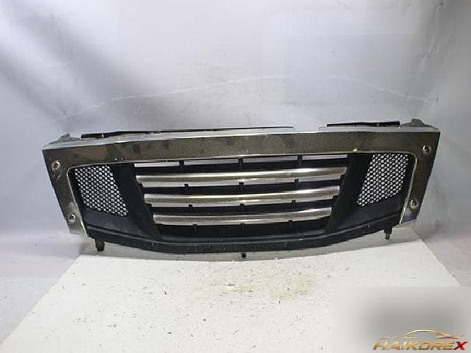 KG Mobility Rexton 2002 — решётка радиатора 79450-08000