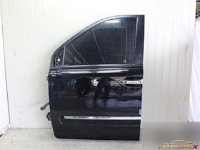 Kia Carnival 2010 — передняя дверь левая в сборе