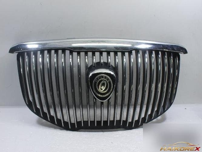 Kia Opirus 2010 — решётка радиатора передняя 1