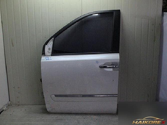 Kia Carnival 2008 — передняя дверь левая