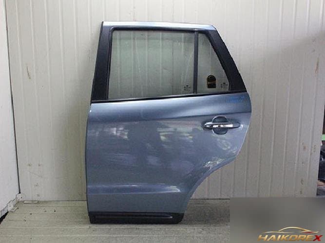Hyundai Santa Fe 2005 — дверь задняя левая