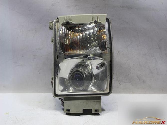 Cadillac STS 2006 — противотуманная фара правая (пассажирская) 25754016
