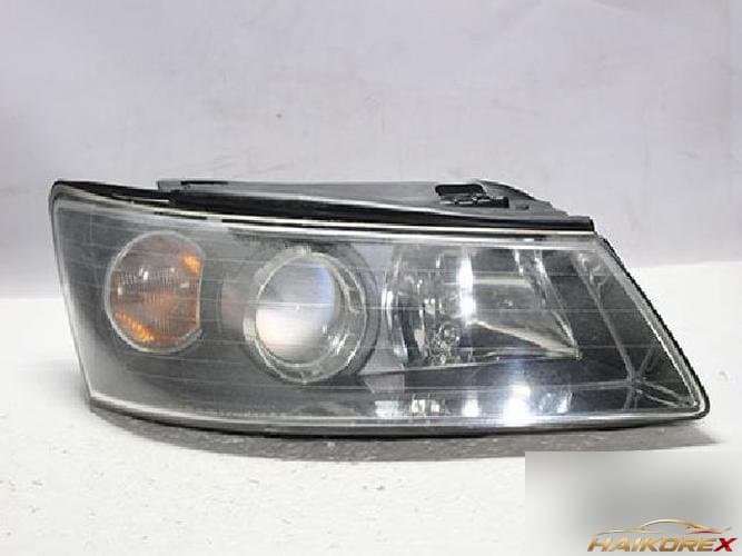 Hyundai Sonata 2005 — фара правая 92102-3KXXX