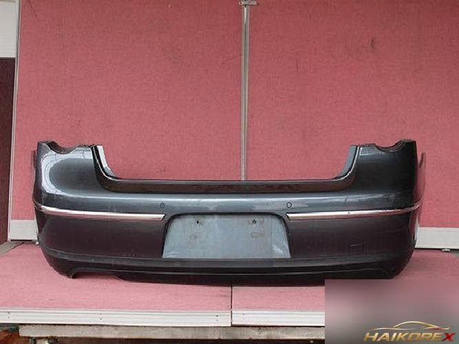 Volkswagen Passat 2010 — задний бампер 3C0807417D