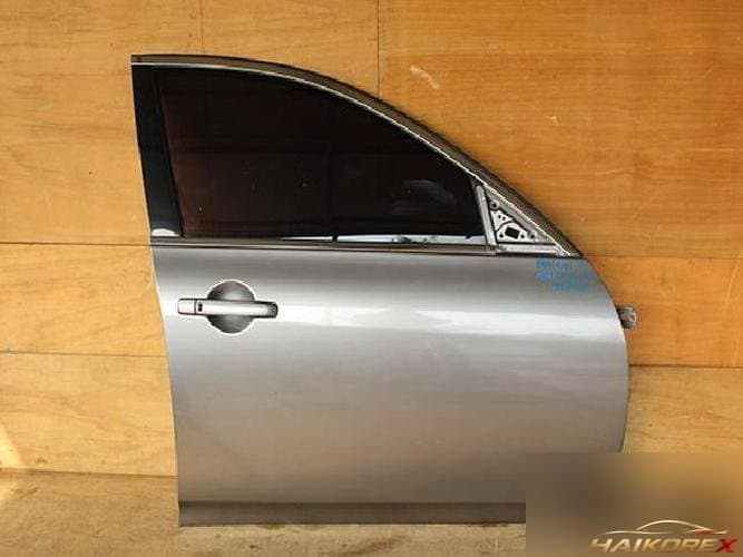 Infiniti G 2009 — дверь передняя правая
