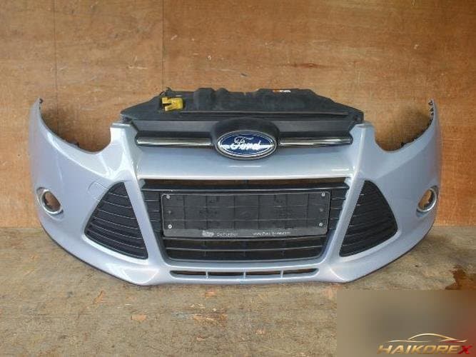 Ford Focus 2014 — передний бампер BM51 17757 A