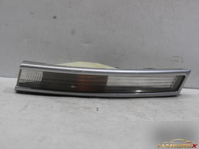 Volkswagen Passat 2007 — повторитель поворота левый 3C0807717A