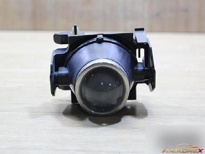 Ford MKS 2010 — фара противотуманная левая (водительская)
