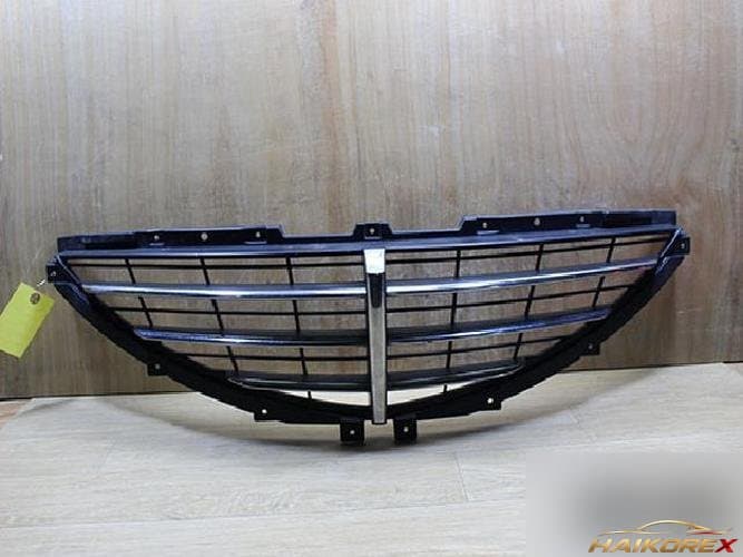 KG Mobility Actyon 2006 — решетка радиатора 79451-31000