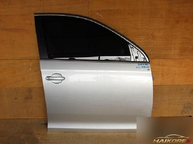 Volkswagen Jetta 2009 — дверь передняя правая
