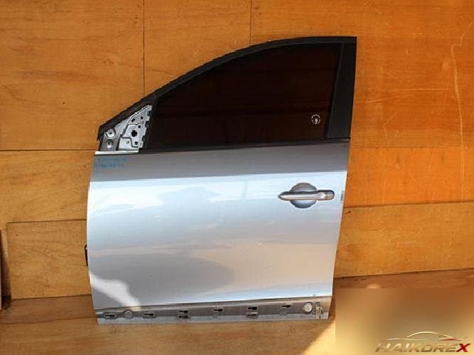 Renault SM3 2011 — передняя дверь левая