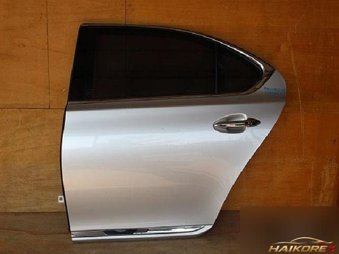 Lexus LS 2008 — дверь задняя левая
