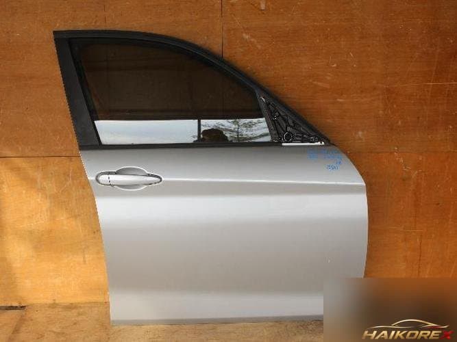 BMW 1 серия 2014 — дверь передняя правая