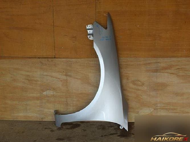 Ford MKZ 2009 — крыло левое