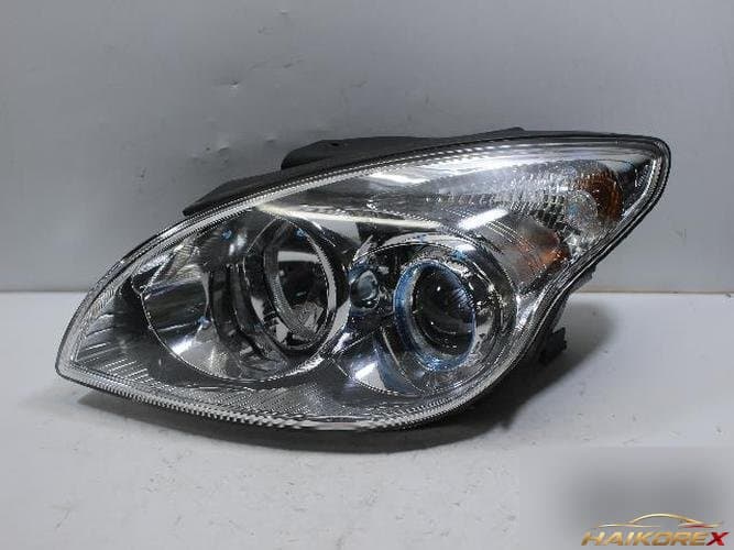 Hyundai i30 2010 — фара левая 92101 2L102